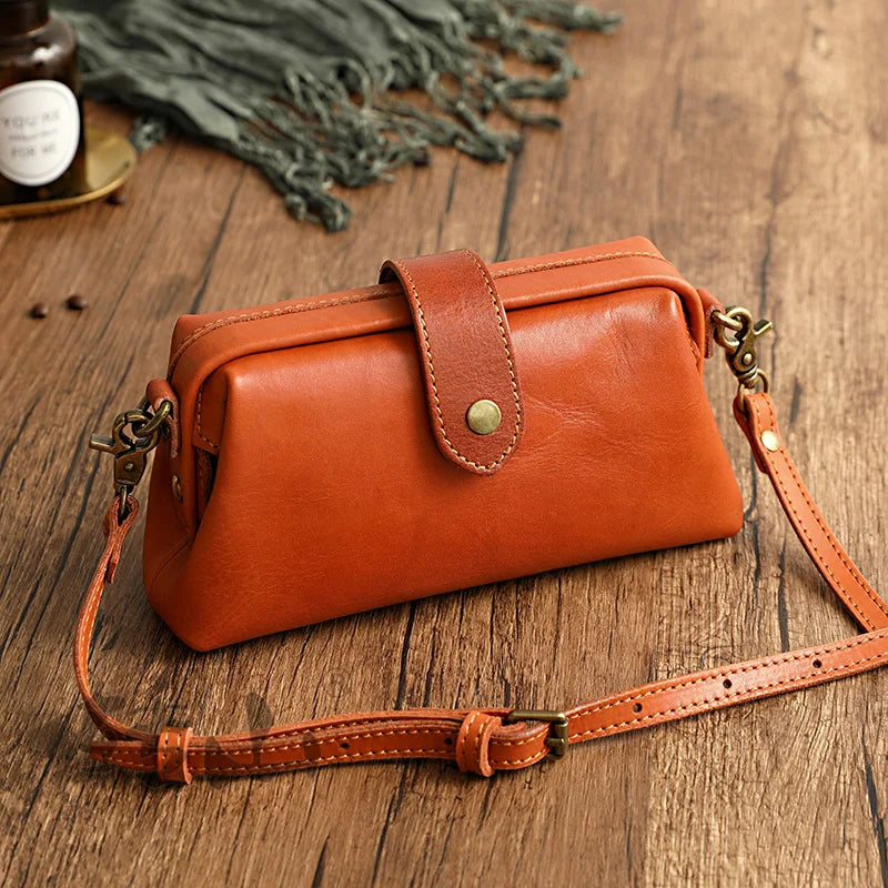 Alma Compact Doctor Bag in Italian Leather