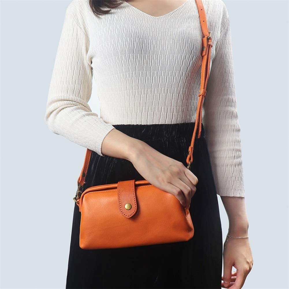 Alma Compact Doctor Bag in Italian Leather